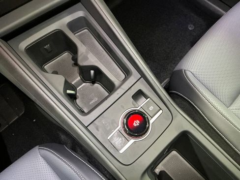 New 2026 Volkswagen Tiguan SE image 17