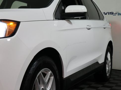 Used 2022 Ford Edge SEL AWD/4WD image 11