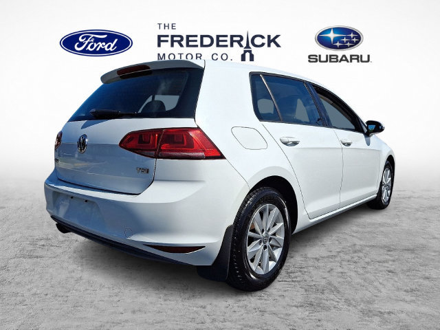 Used 2015 Volkswagen Golf S FWD image 4