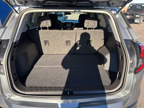 Used 2020 GMC Terrain SLE w/ Driver Convenience Package image 29