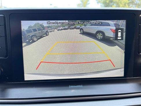 Used 2020 Kia Telluride LX AWD/4WD image 18