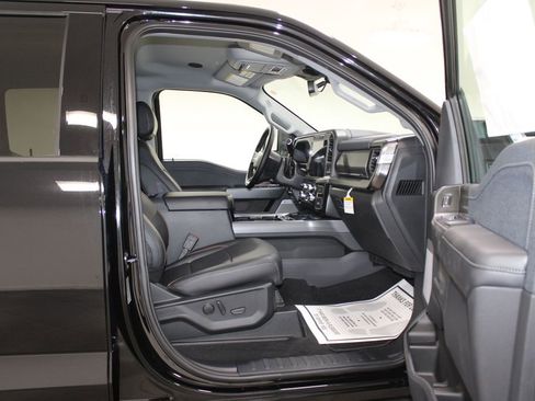 New 2025 Ford F250 Lariat w/ Lariat Ultimate Package image 27