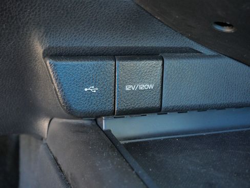 Certified 2023 Toyota Camry SE FWD image 30