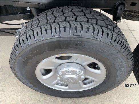 Used 2023 RAM 2500 Tradesman AWD/4WD image 17