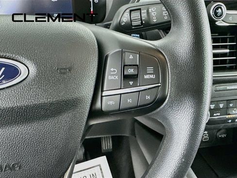 Used 2025 Ford Escape Active AWD/4WD image 17
