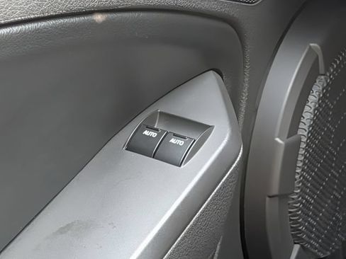 Used 2009 Ford Mustang Shelby GT500 RWD image 23