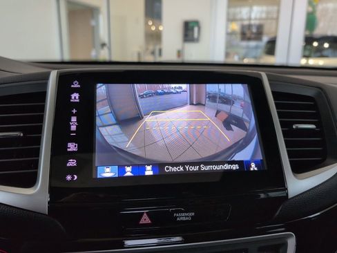 Used 2018 Honda Pilot Elite image 23