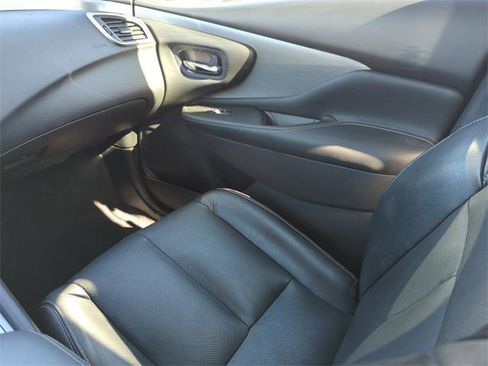 Certified 2020 Nissan Murano SL w/ Moonroof Package image 25
