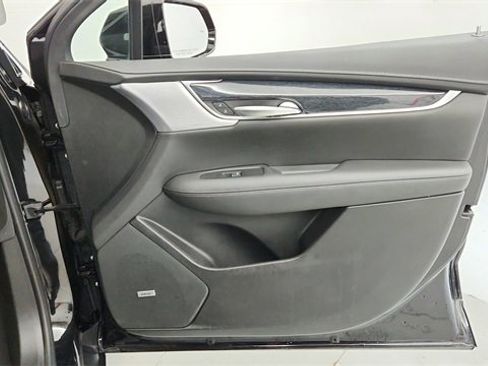 Used 2023 Cadillac XT5 Premium Luxury w/ LPO, Floor Liner Package image 23