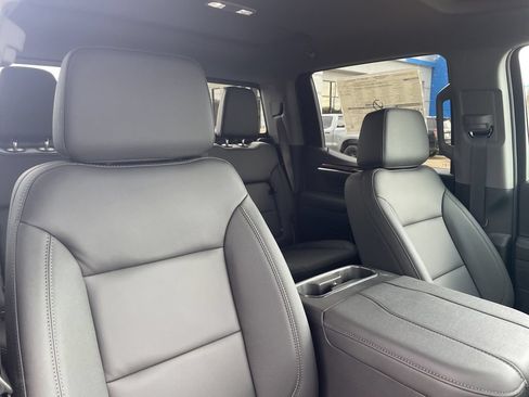 New 2026 Chevrolet Silverado 1500 LT Trail Boss w/ Convenience Package II AWD/4WD image 40