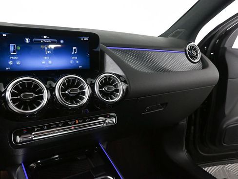 Certified 2026 Mercedes-Benz GLA 250 image 13