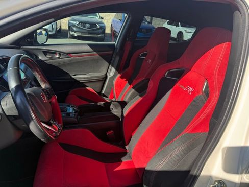 Used 2019 Honda Civic Type R image 13