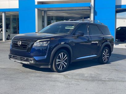 Used 2023 Nissan Pathfinder Platinum