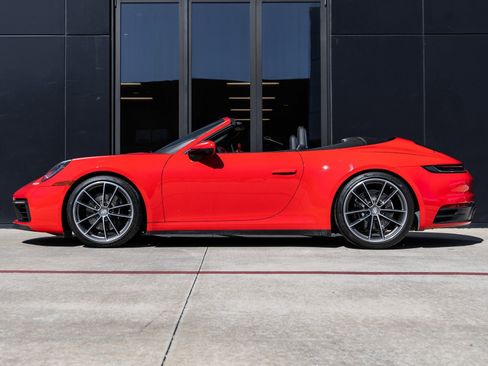 Certified 2020 Porsche 911 Carrera S image 2