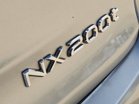 Used 2017 Lexus NX 200t FWD image 12