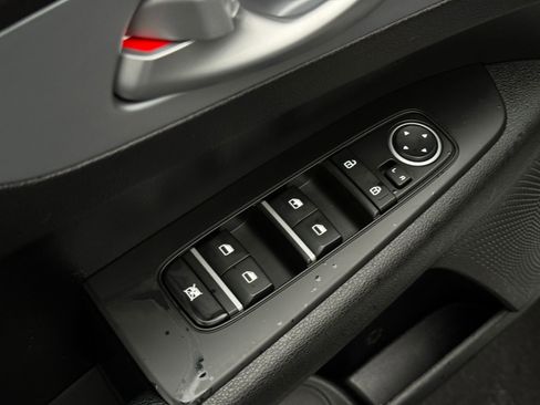 Used 2023 Kia Forte LXS image 13