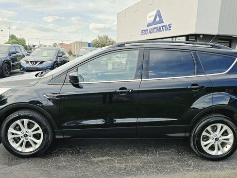 Used 2019 Ford Escape SEL AWD/4WD image 3