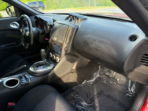 Used 2016 Nissan 370Z Coupe RWD image 22