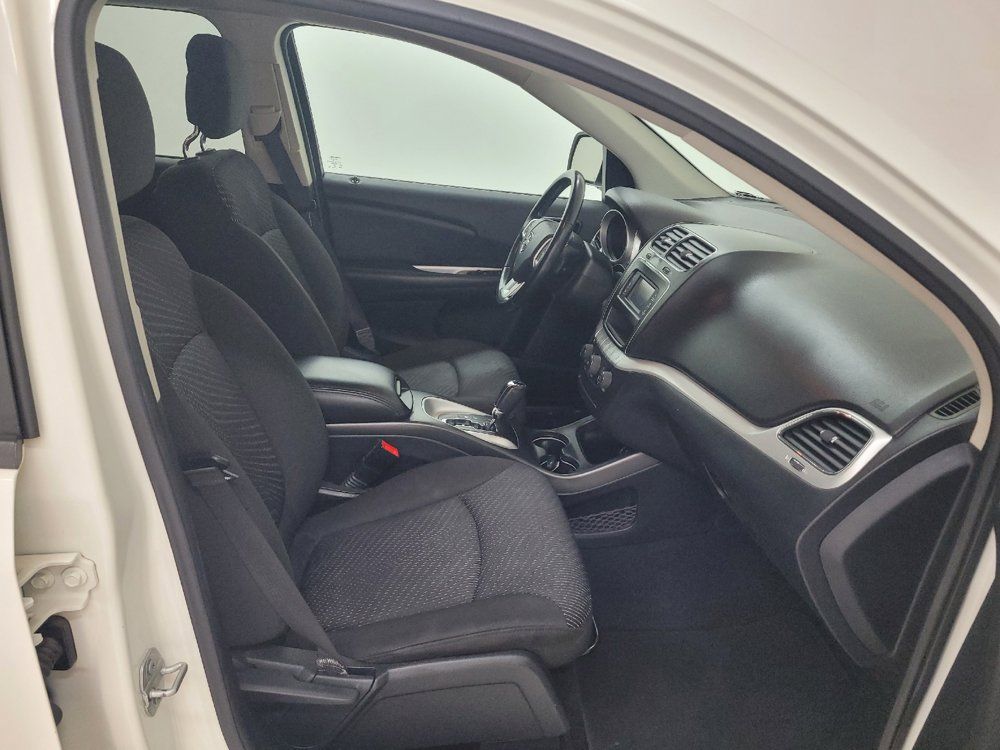 Used 2020 Dodge Journey SE w/ SE Popular Equipment Group FWD image 21