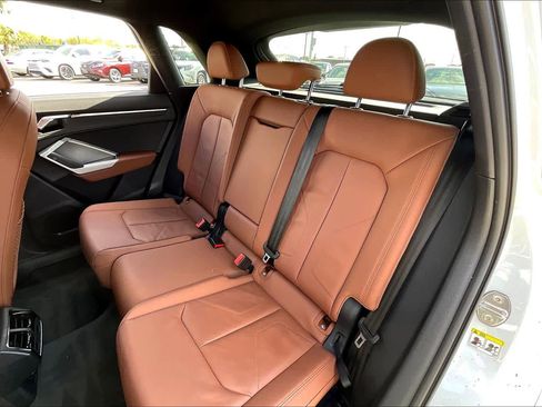 Used 2020 Audi Q3 2.0T Premium w/ Convenience Package image 18