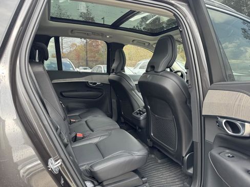 Used 2024 Volvo XC90 B6 Ultimate w/ Protection Package image 29
