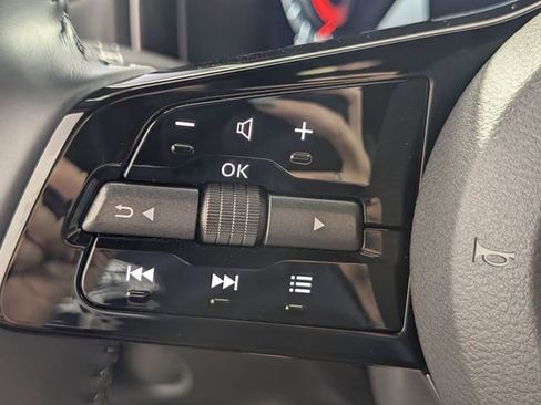 Used 2025 Nissan Z Performance w/ Floor Mat Package image 14