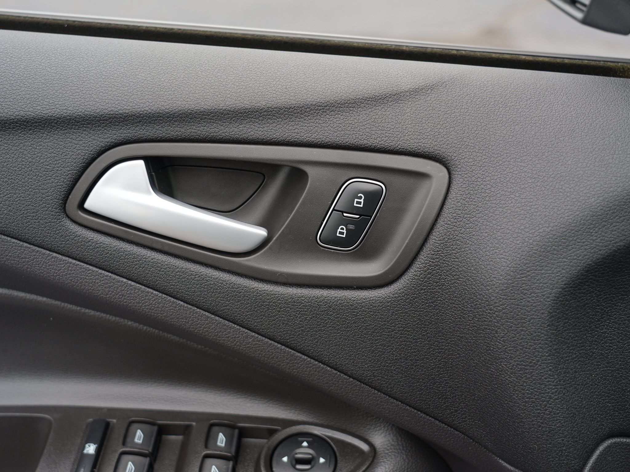 Used 2018 Ford Escape SE AWD/4WD image 19