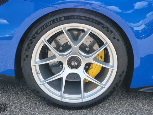 Used 2026 Porsche 911 GT3 RWD image 12