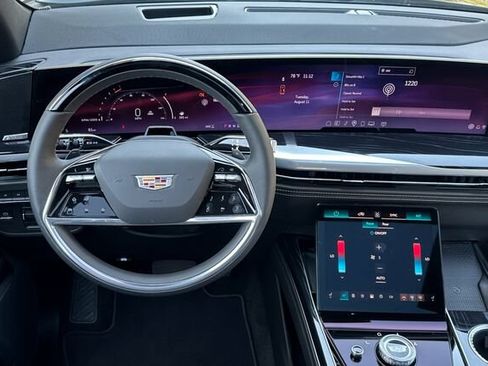 New 2026 Cadillac Escalade Sport AWD/4WD image 14