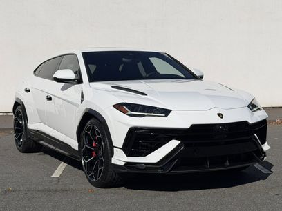 Used 2023 Lamborghini Urus Performante