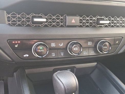 Used 2025 Honda Accord SE image 17