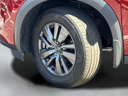 Certified 2023 Nissan Pathfinder SV FWD image 47