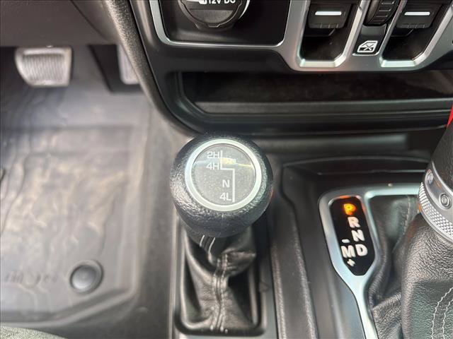 Used 2024 Jeep Gladiator Sport AWD/4WD image 14