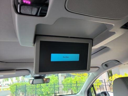 Used 2024 Honda Odyssey Touring image 17