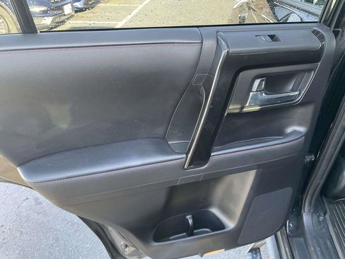 Used 2022 Toyota 4Runner TRD Off-Road Premium image 21