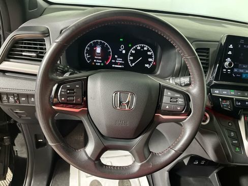 Used 2025 Honda Odyssey Sport-L image 16