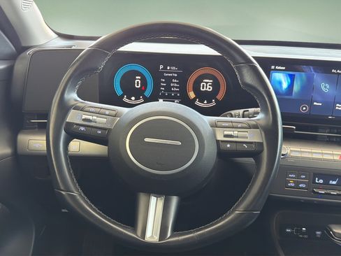 Used 2024 Hyundai Kona SEL AWD/4WD image 9