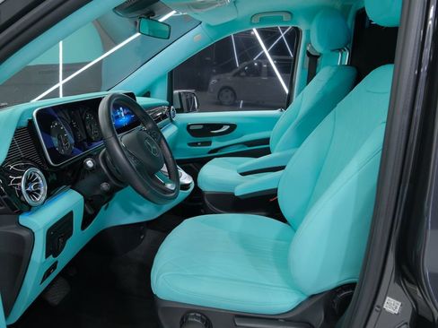 Used 2023 Mercedes-Benz Metris Passenger image 26