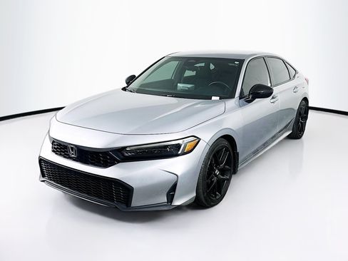Used 2025 Honda Civic Sport image 3