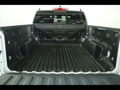 Used 2023 Chevrolet Colorado LT w/ LT Convenience Package III AWD/4WD image 15