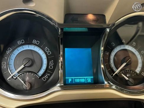 Used 2010 Buick LaCrosse CXL w/ Entertainment Package image 18