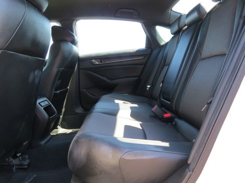 Used 2022 Honda Accord Sport image 14