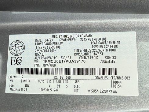 Certified 2023 Ford Escape SE w/ PHEV Premium Package image 27