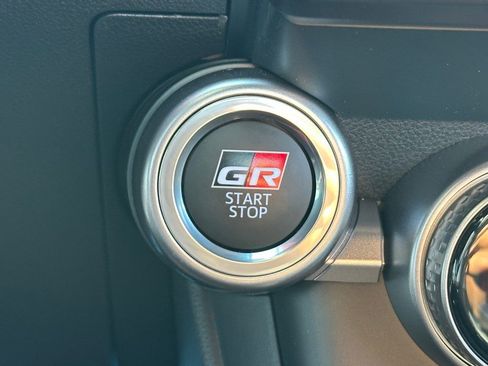 New 2025 Toyota GR86 Premium image 11