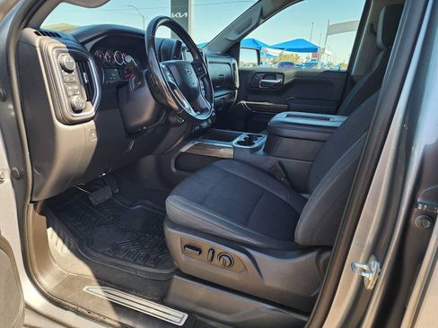 Used 2021 Chevrolet Silverado 1500 LT Trail Boss w/ Convenience Package II AWD/4WD image 15