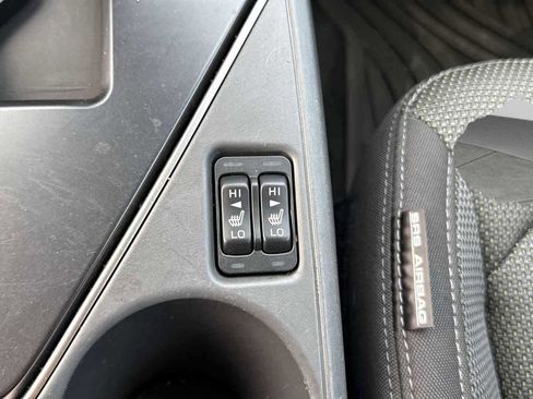 Used 2024 Subaru Crosstrek 2.0i Premium image 24