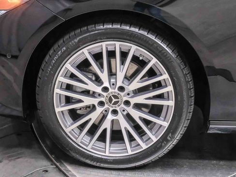 Used 2022 Mercedes-Benz CLA 250 image 11