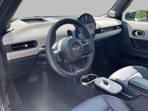 Used 2025 MINI Cooper S FWD image 16