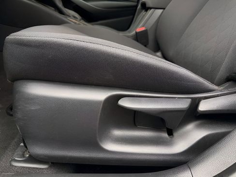 Used 2024 Toyota Corolla LE image 22