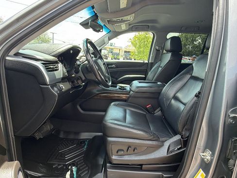 Used 2020 Chevrolet Tahoe LT RWD image 11